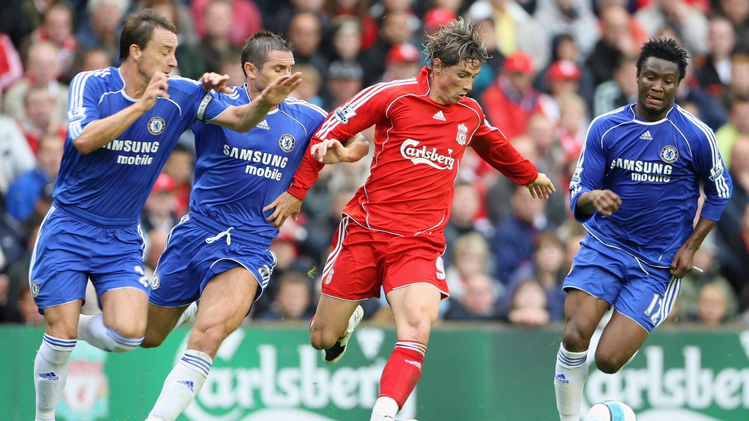 足球训练课程与运动医学结合薄弱，足球教学课与足球训练课的差异